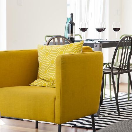 Joivy Joyful 2Br Apt With Terrace Nearby Sao Bento Palace Lisboa Exterior foto