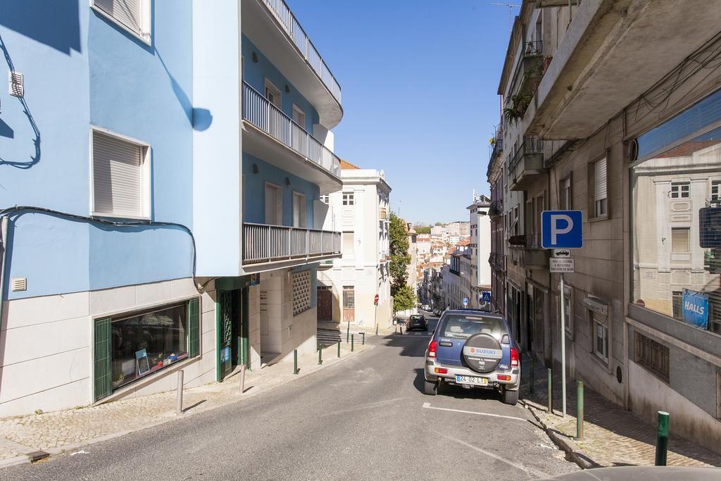 Joivy Joyful 2Br Apt With Terrace Nearby Sao Bento Palace Lisboa Habitación foto