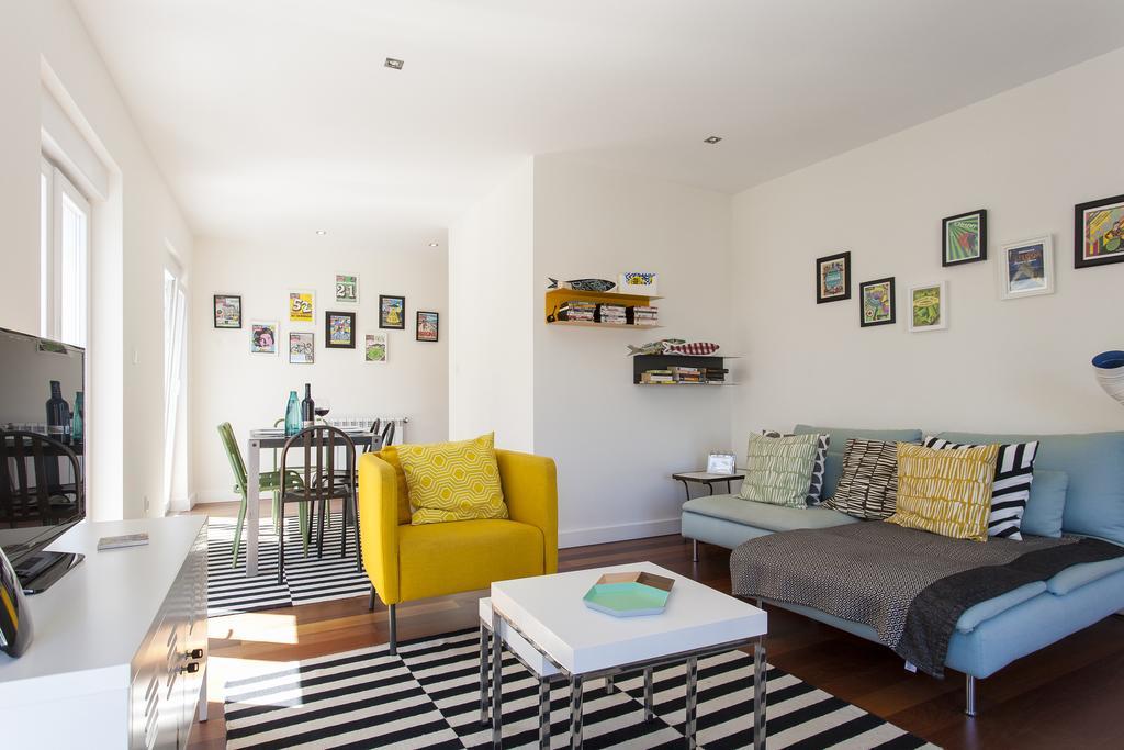 Joivy Joyful 2Br Apt With Terrace Nearby Sao Bento Palace Lisboa Exterior foto